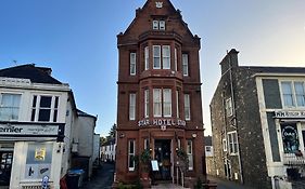 The Famous Star Hotel Moffat